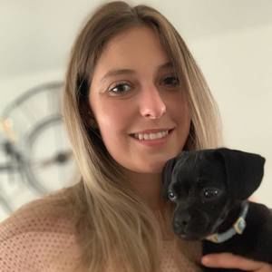 Meet your Posher, Alexandra